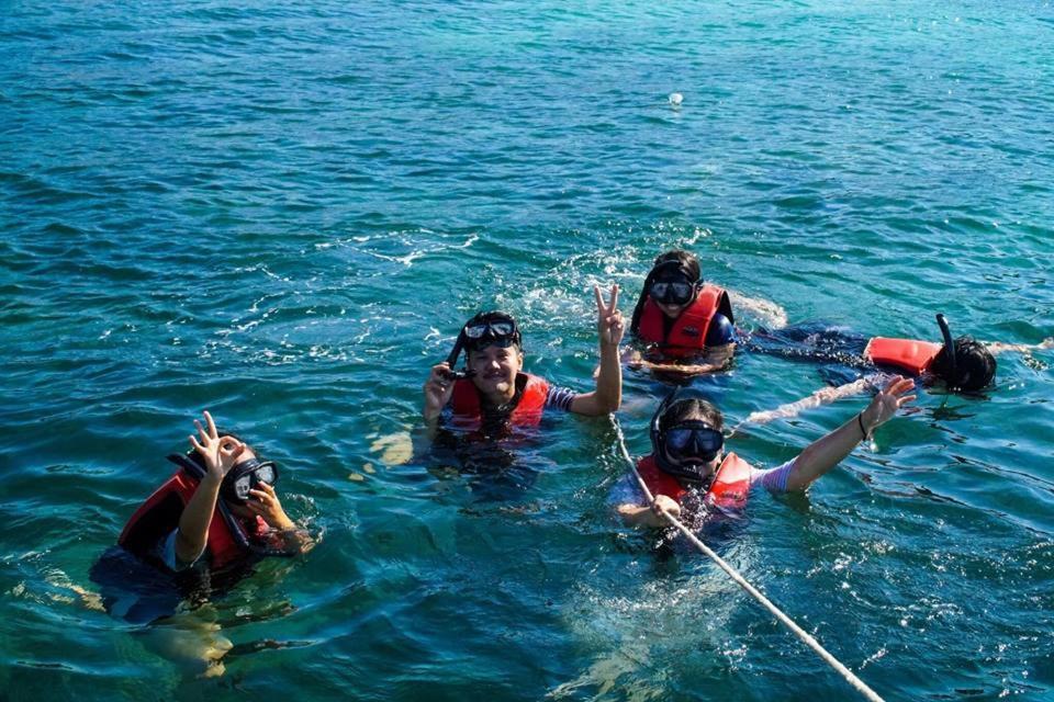 Tawaen Beach Resort Ко Ларн Екстериор снимка